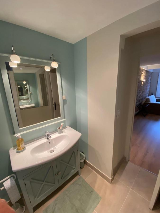 C054-Bel Appartement Lumineux Au Coeur Du Suquet คานส์ ภายนอก รูปภาพ
